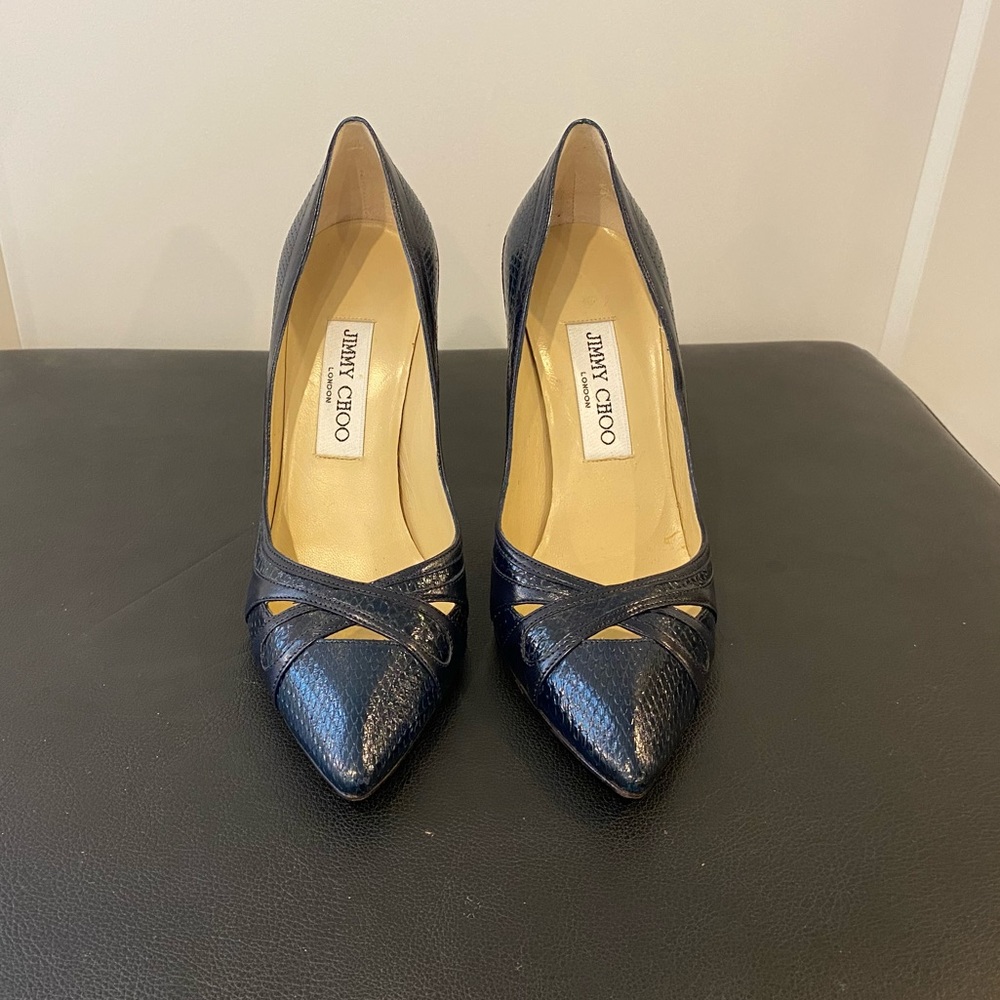 Jimmy Choo Textured Leather Dark Blue Heels - Picture 7 of 15